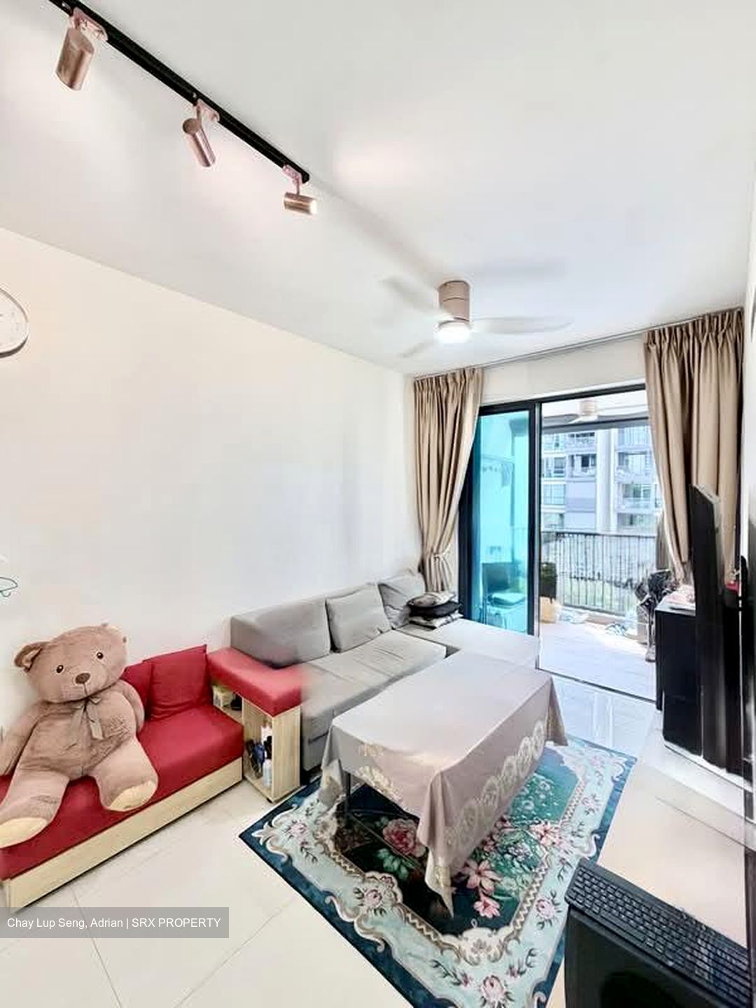 Treasure at Tampines (D18), Condominium #563936791